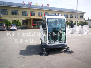 山西大同市泉鄉村委會(huì )使用河北宏瑞達電動(dòng)掃地車(chē)2100案例