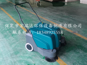 承德建材廠(chǎng)使用保定宏瑞達手推式掃地車(chē)案例